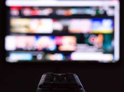telewizja pilot tv